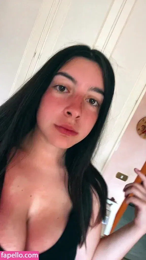 Vittoria Rubeo Onlyfans Photo Gallery 