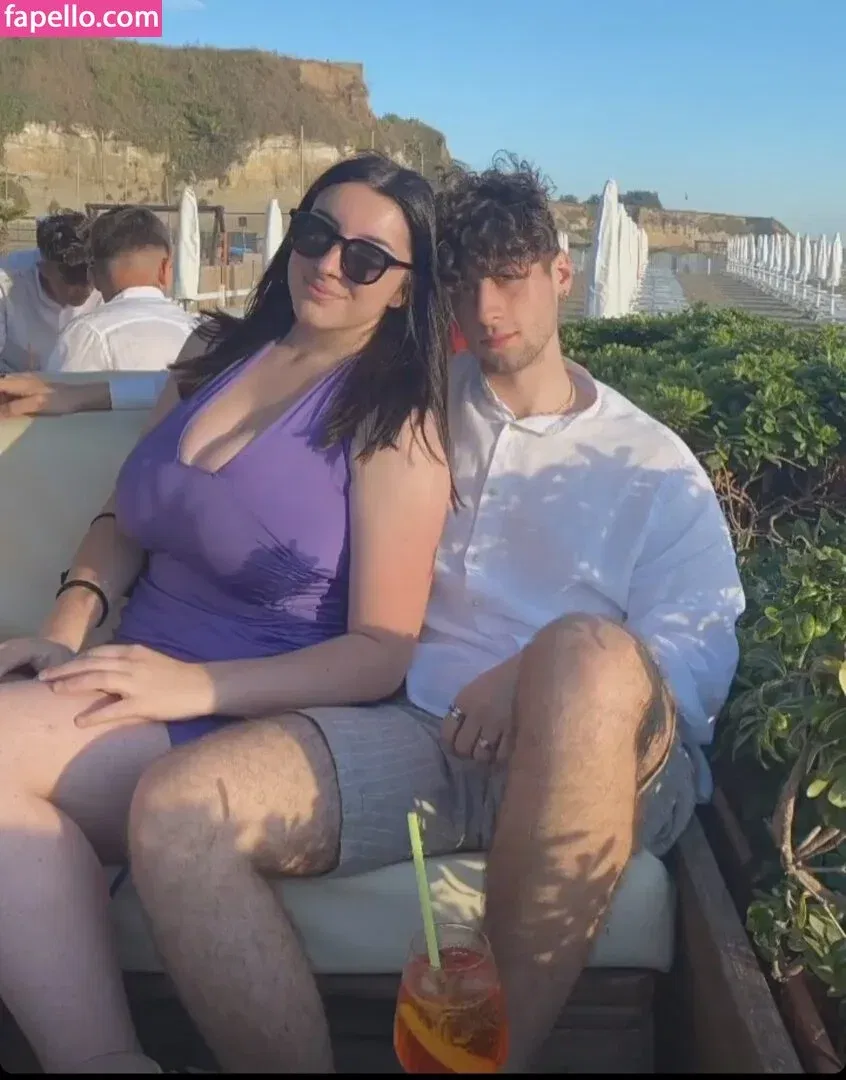 Vittoria Rubeo Onlyfans Photo Gallery 