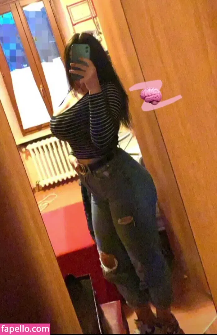 Vittoria Rubeo Onlyfans Photo Gallery 