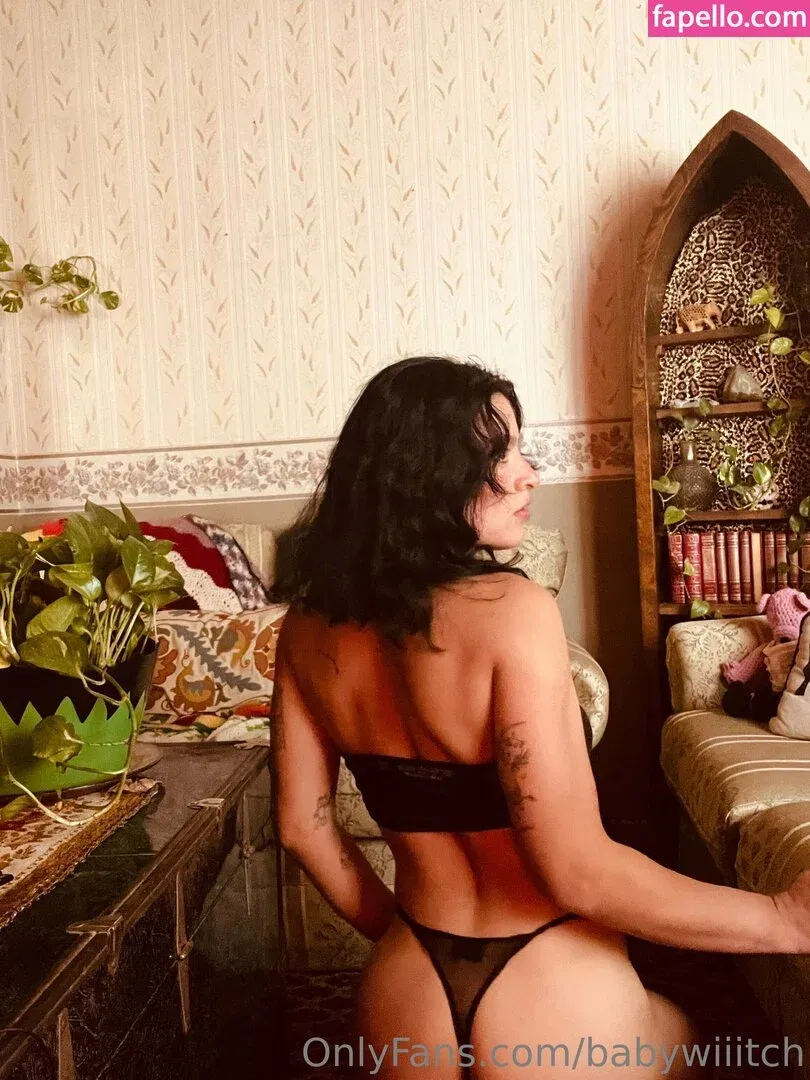 babywiiitch Onlyfans Photo Gallery 