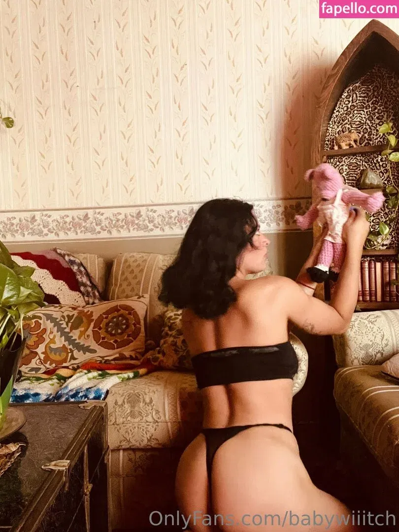 babywiiitch Onlyfans Photo Gallery 