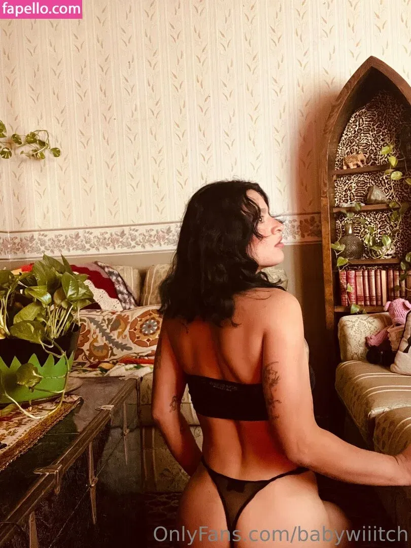 babywiiitch Onlyfans Photo Gallery 