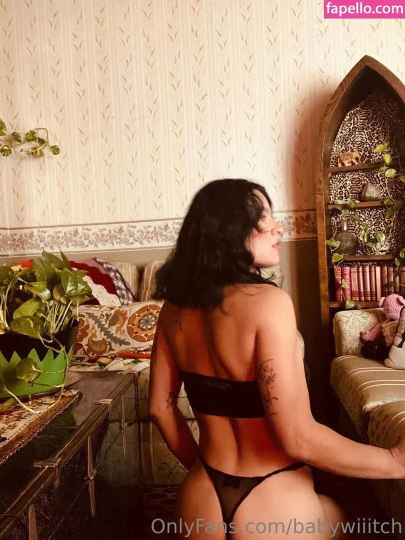 babywiiitch Onlyfans Photo Gallery 
