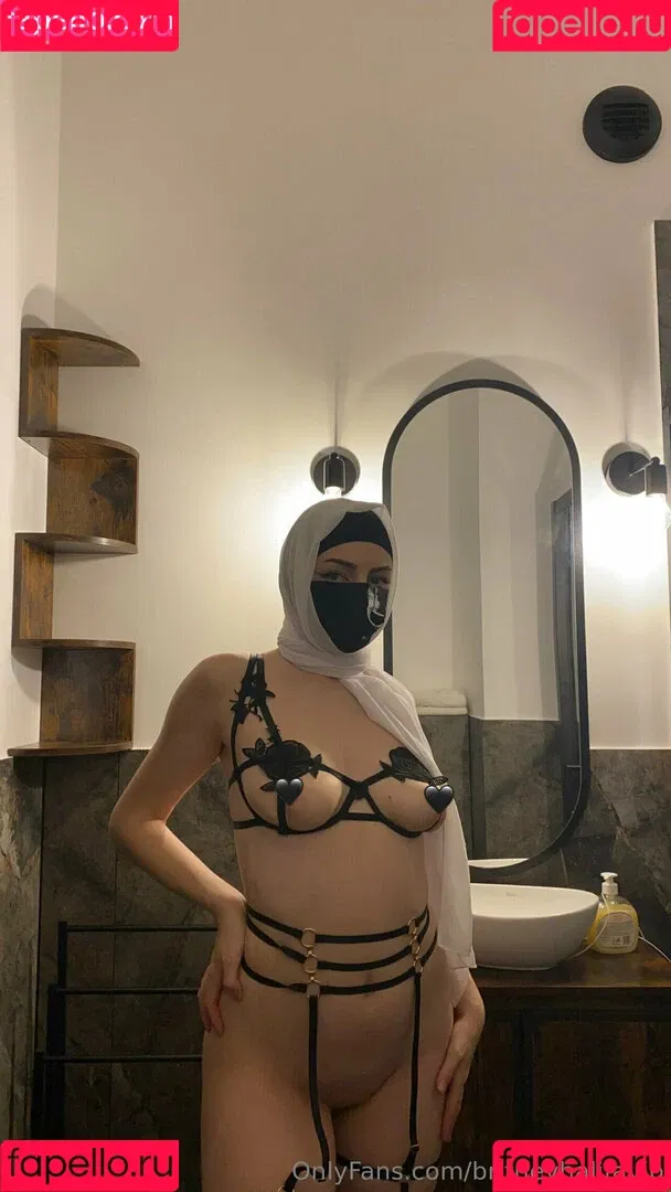 Britney Halifa Onlyfans Photo Gallery 