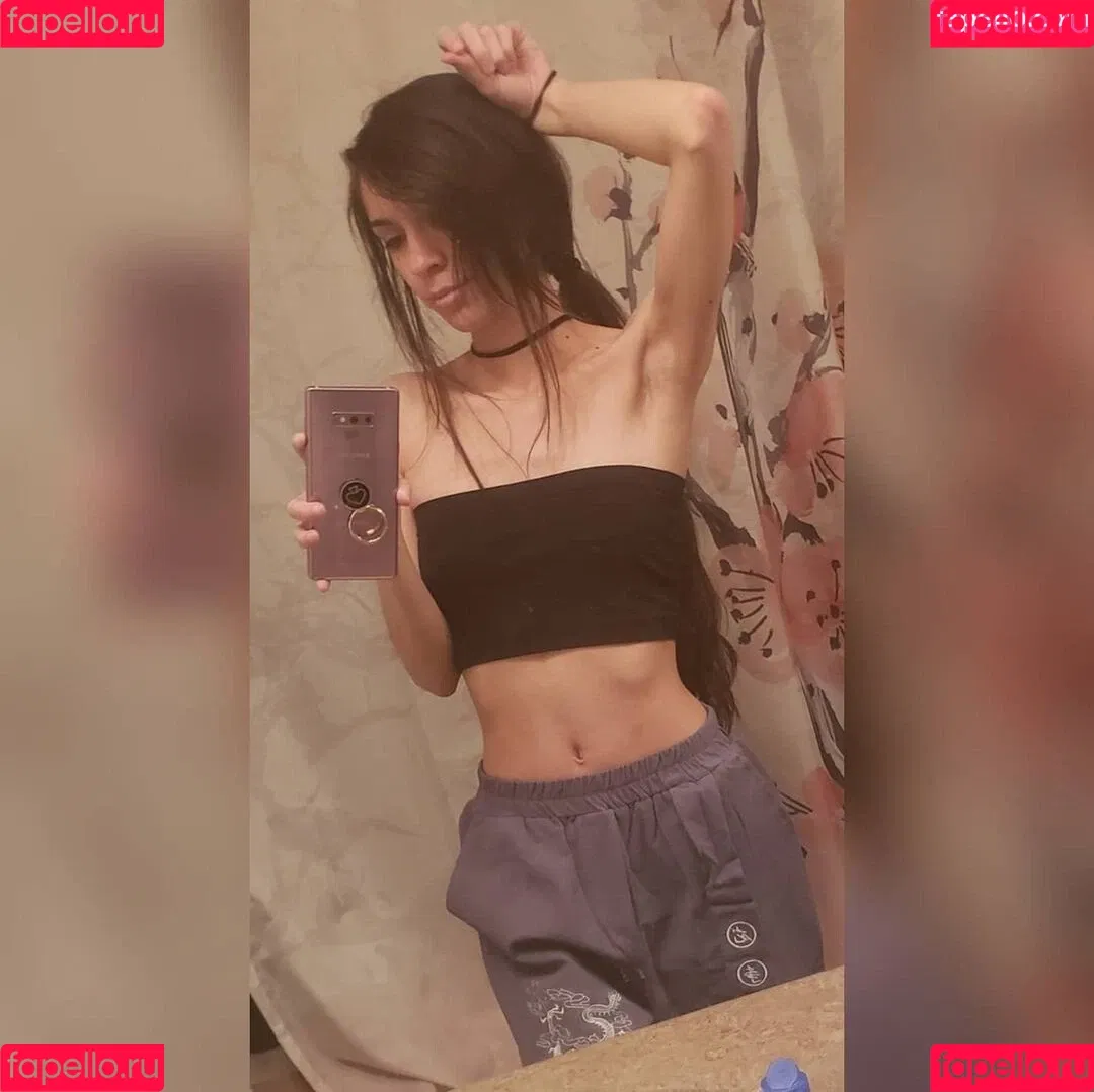 MaryMaybe Onlyfans Photo Gallery 