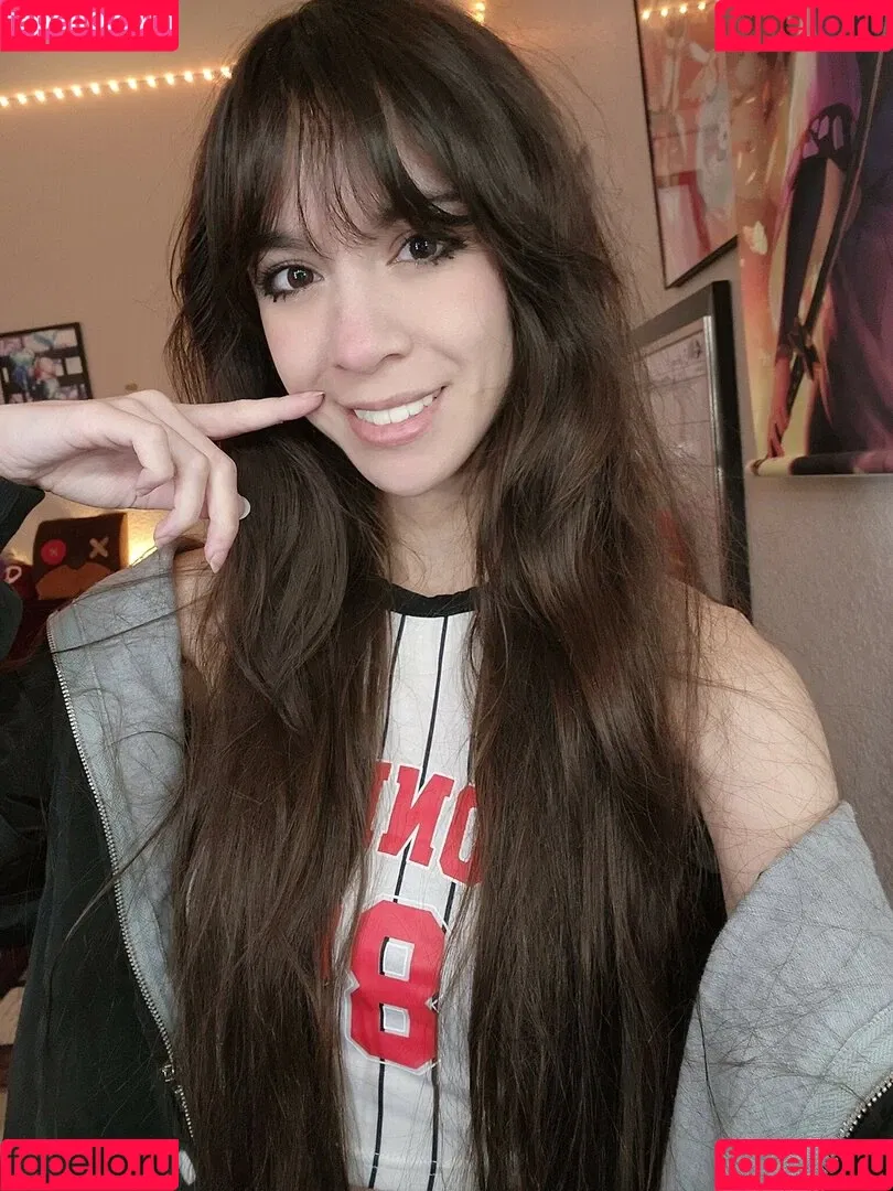 MaryMaybe Onlyfans Photo Gallery 