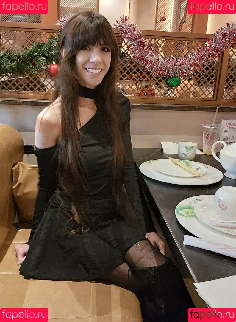 MaryMaybe Onlyfans Photo Gallery 
