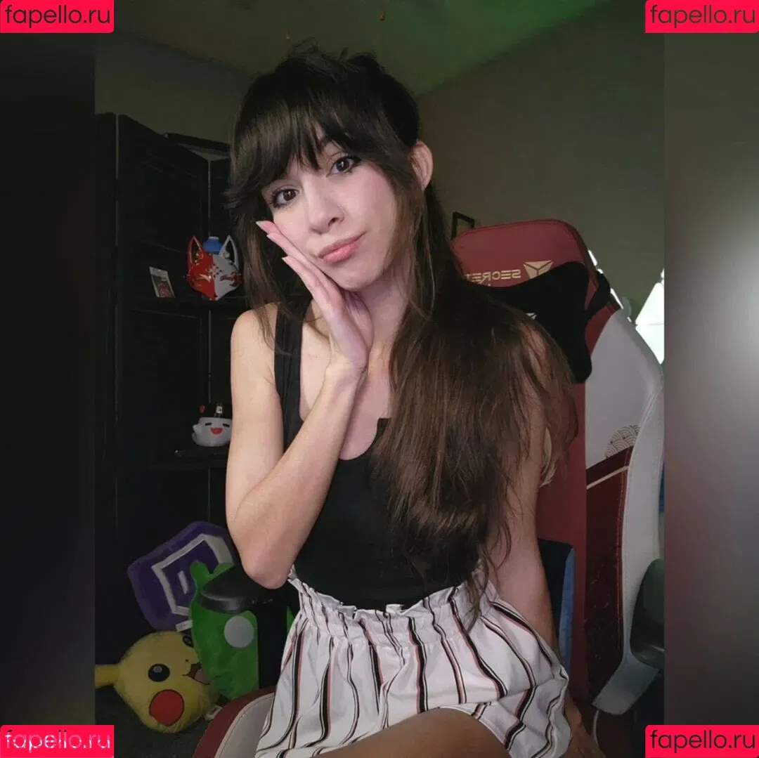 MaryMaybe Onlyfans Photo Gallery 