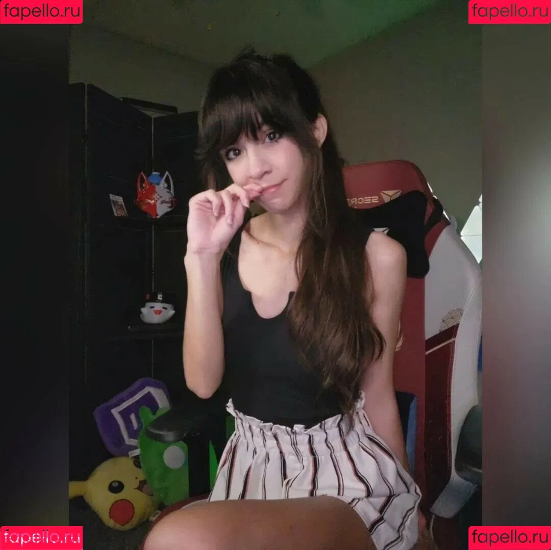 MaryMaybe Onlyfans Photo Gallery 