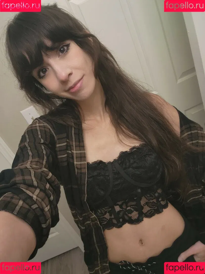 MaryMaybe Onlyfans Photo Gallery 