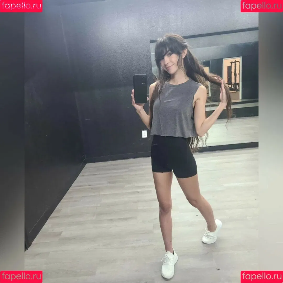 MaryMaybe Onlyfans Photo Gallery 
