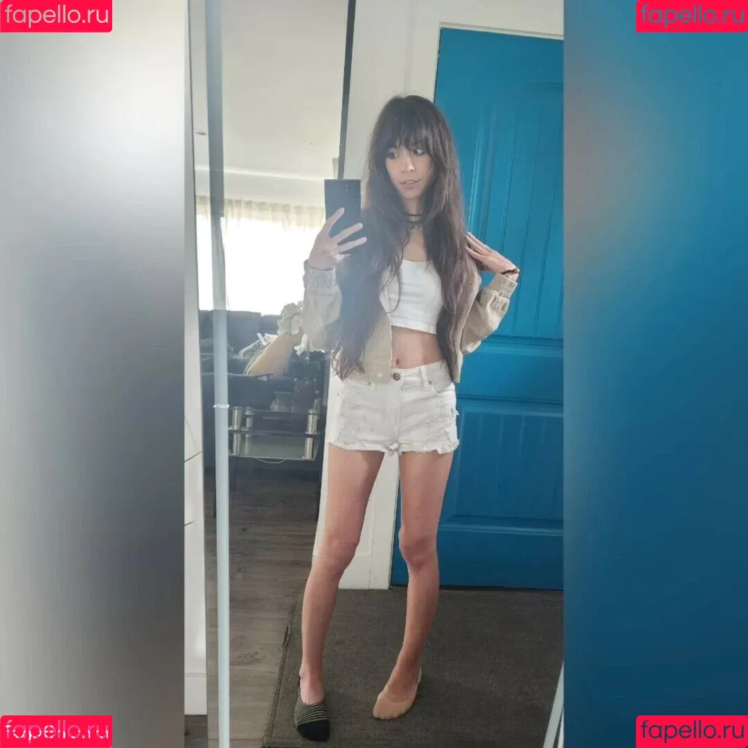 MaryMaybe Onlyfans Photo Gallery 