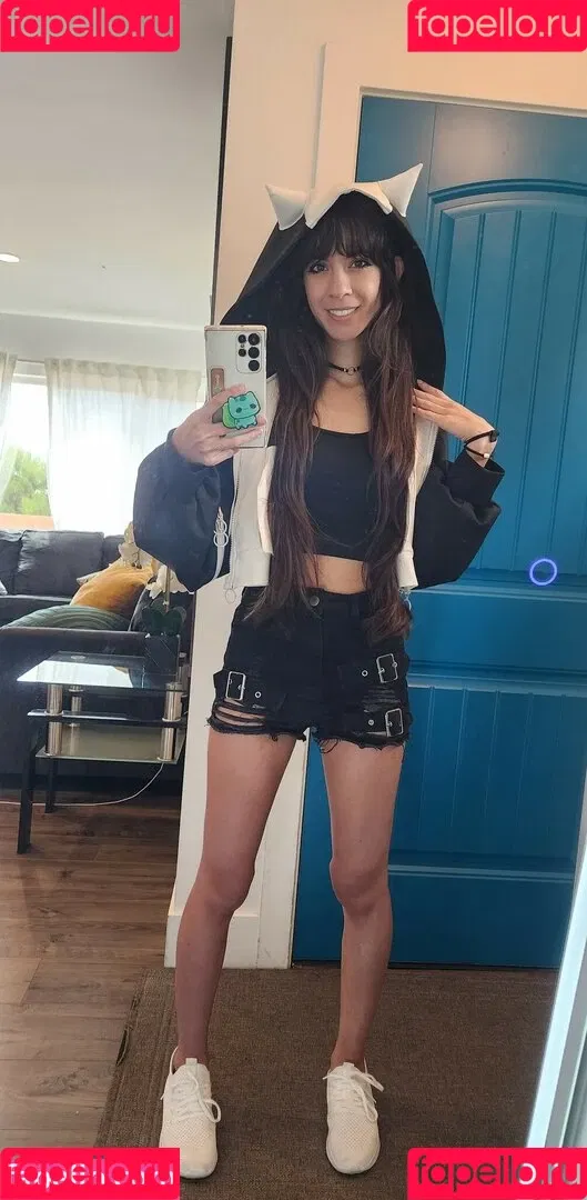 MaryMaybe Onlyfans Photo Gallery 