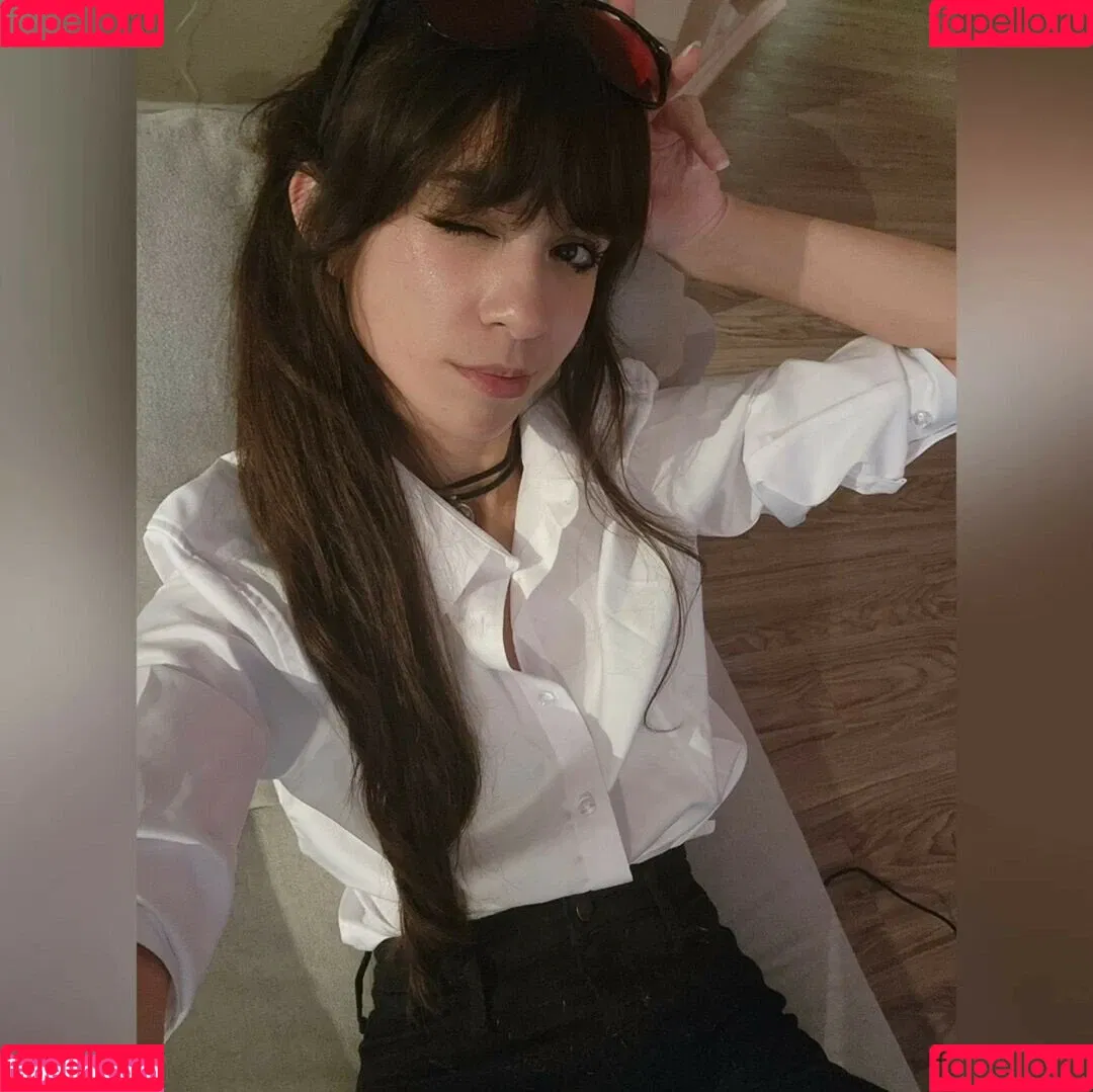 MaryMaybe Onlyfans Photo Gallery 