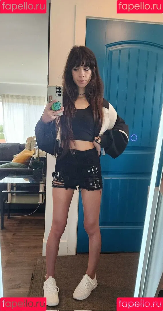 MaryMaybe Onlyfans Photo Gallery 