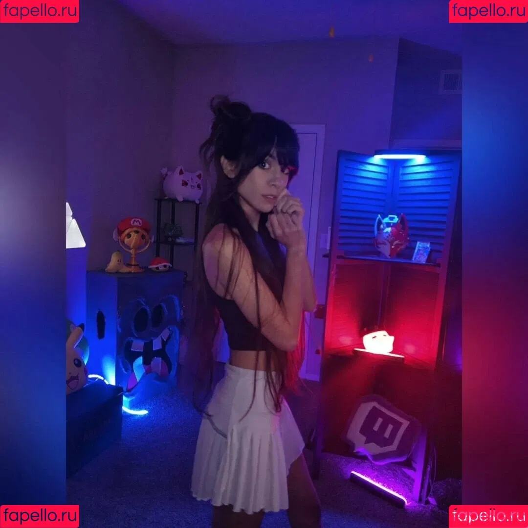 MaryMaybe Onlyfans Photo Gallery 