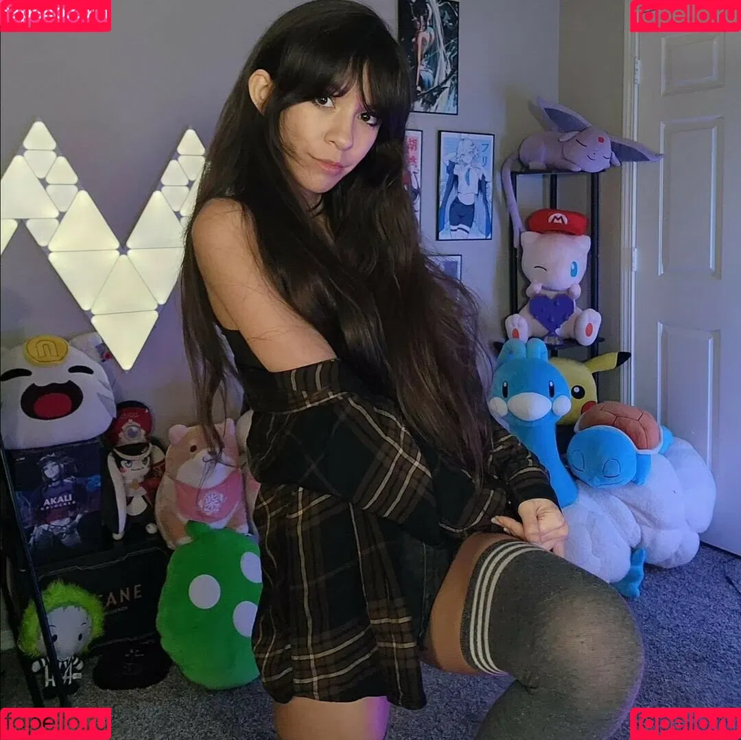 MaryMaybe Onlyfans Photo Gallery 