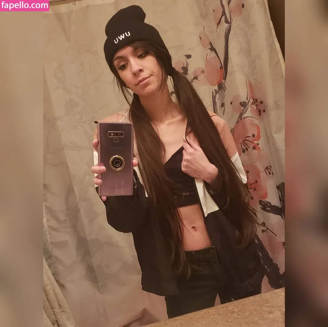 MaryMaybe Onlyfans Photo Gallery 