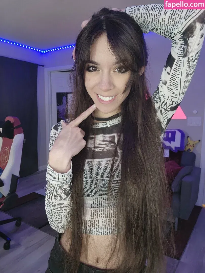 MaryMaybe Onlyfans Photo Gallery 