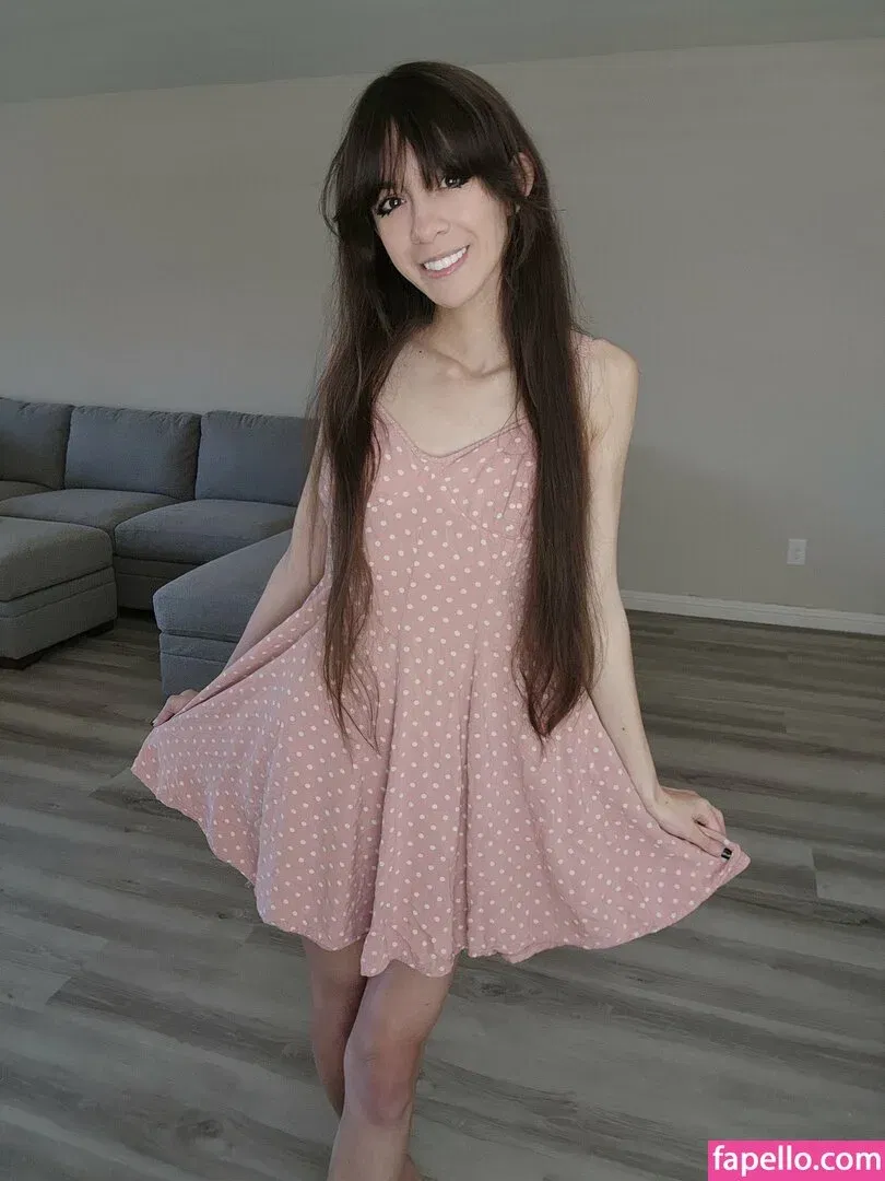 MaryMaybe Onlyfans Photo Gallery 