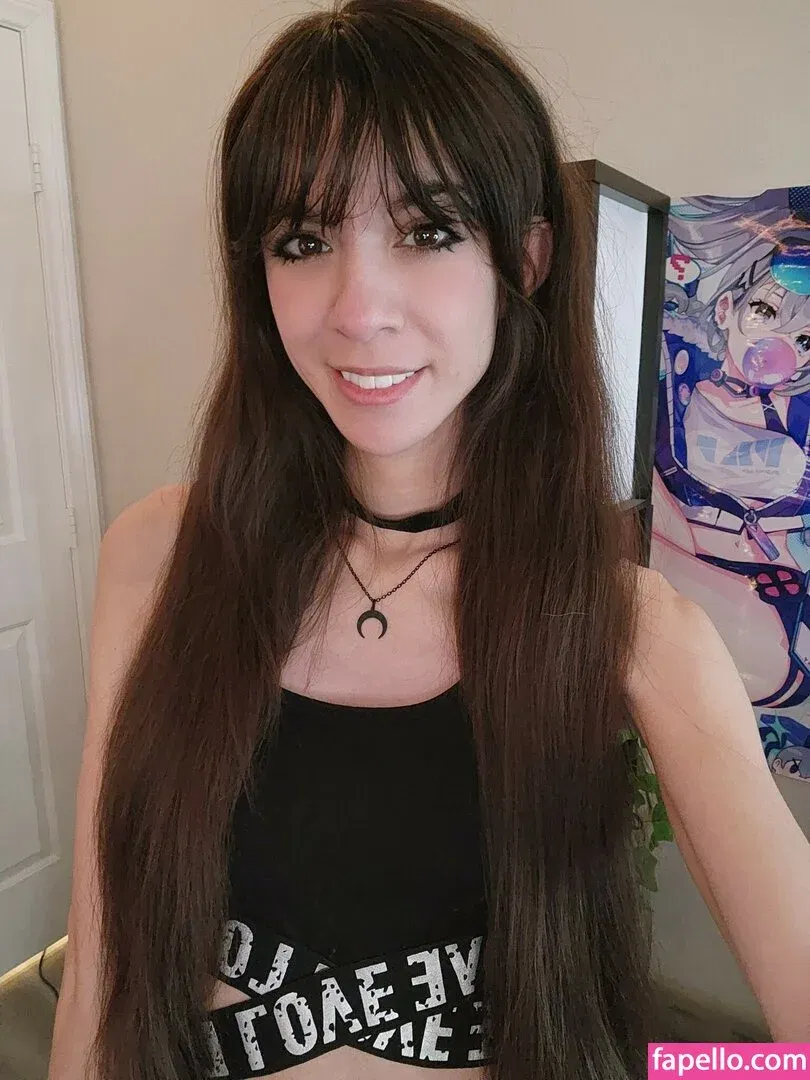 MaryMaybe Onlyfans Photo Gallery 