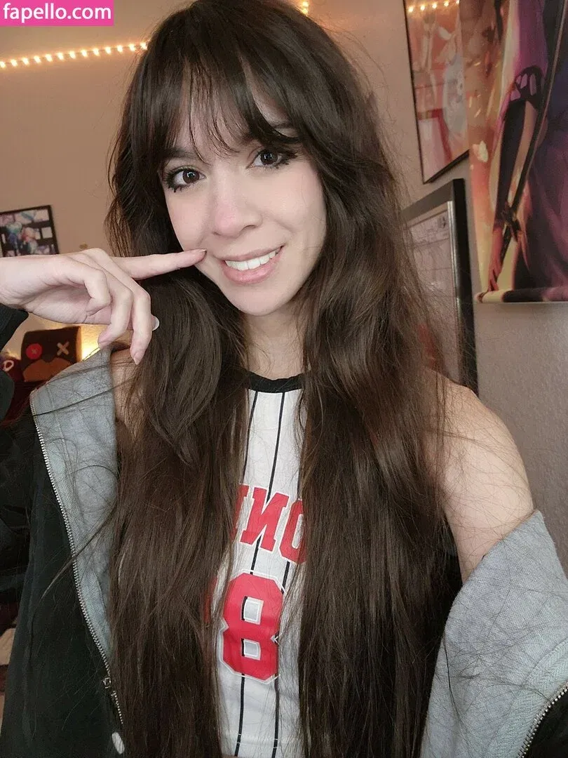 MaryMaybe Onlyfans Photo Gallery 