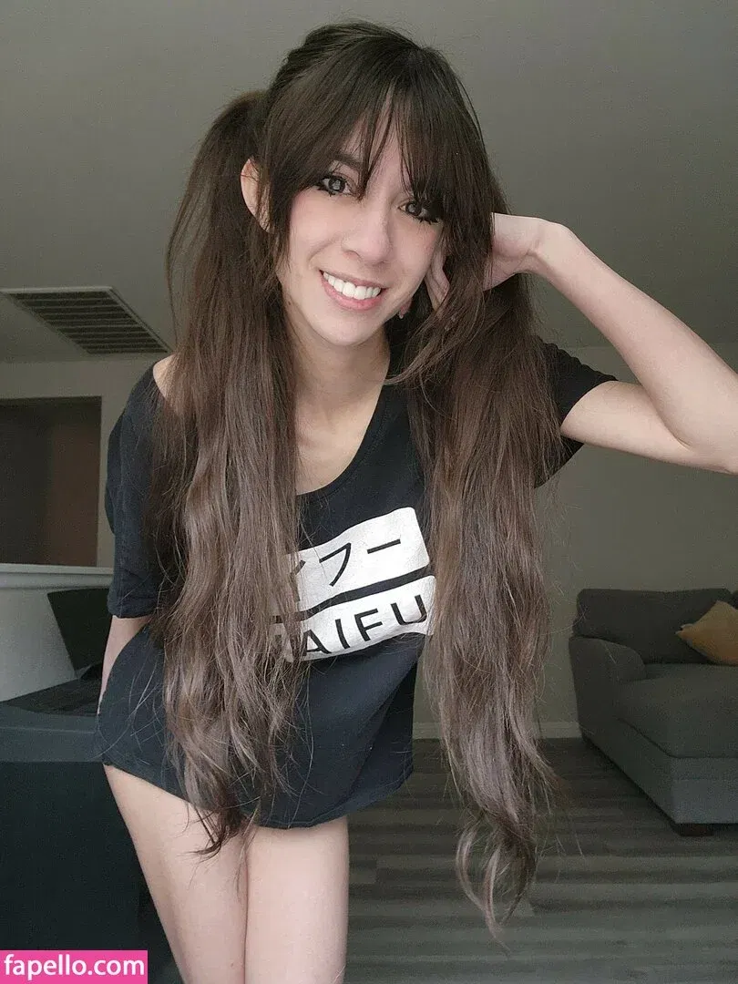 MaryMaybe Onlyfans Photo Gallery 