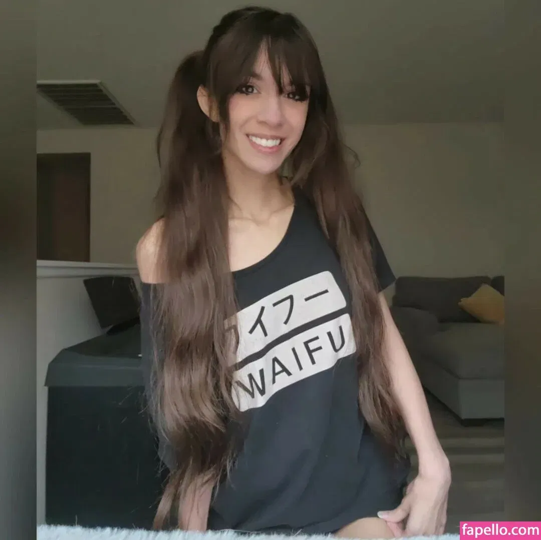 MaryMaybe Onlyfans Photo Gallery 