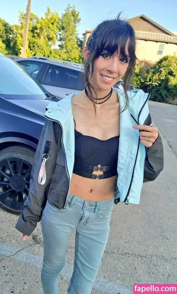 MaryMaybe Onlyfans Photo Gallery 