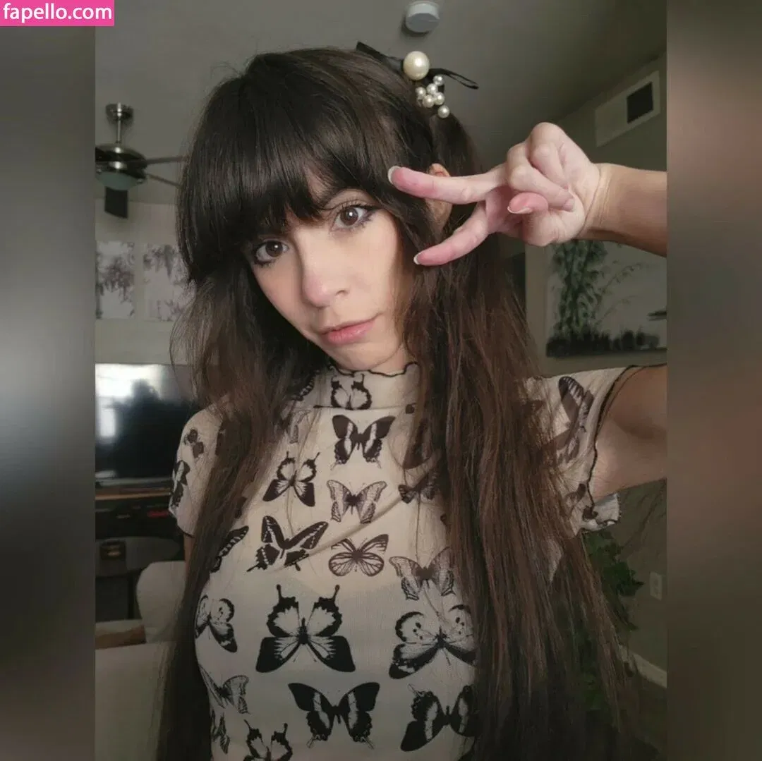 MaryMaybe Onlyfans Photo Gallery 