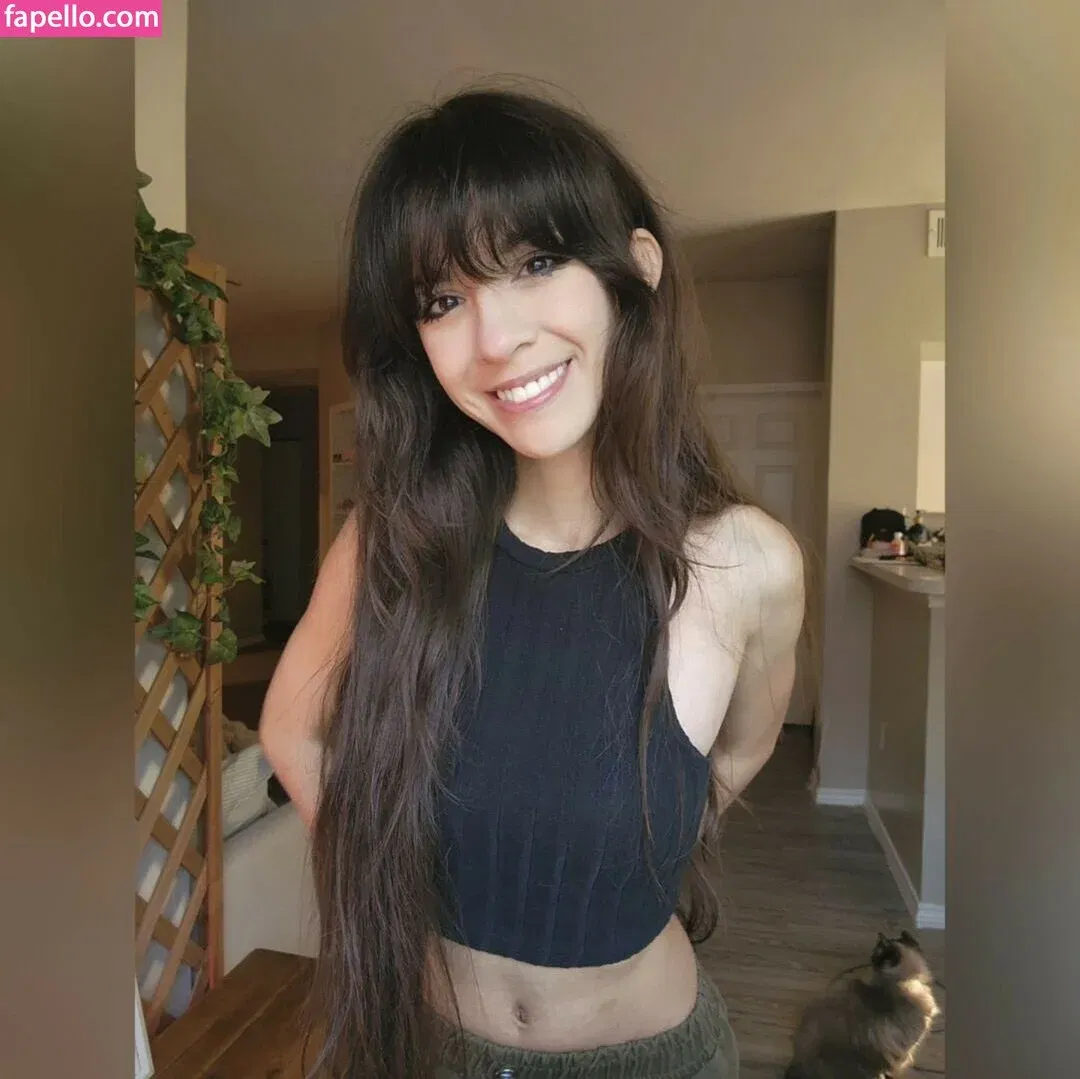 MaryMaybe Onlyfans Photo Gallery 