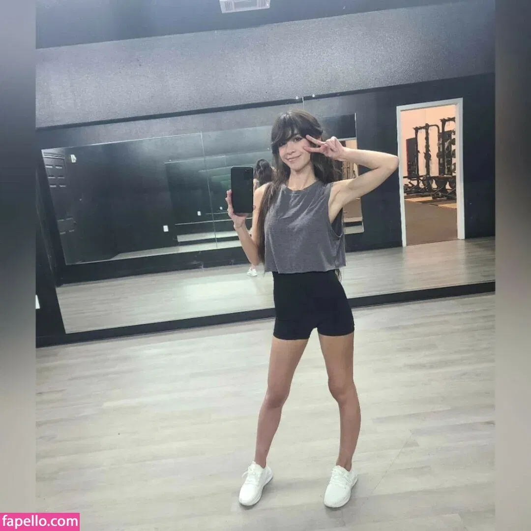 MaryMaybe Onlyfans Photo Gallery 