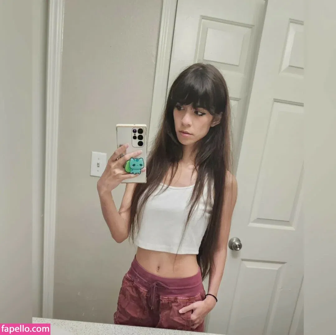 MaryMaybe Onlyfans Photo Gallery 