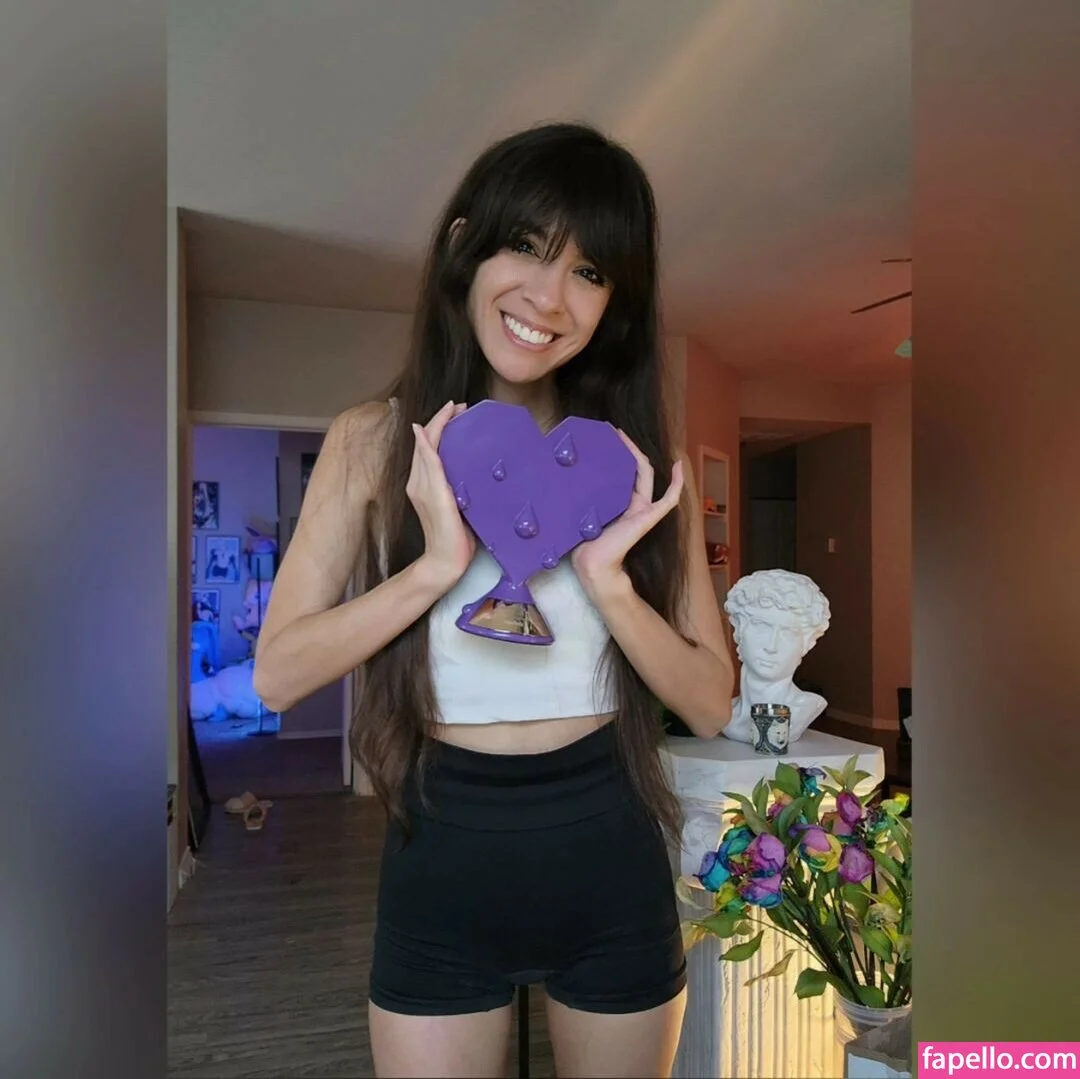 MaryMaybe Onlyfans Photo Gallery 