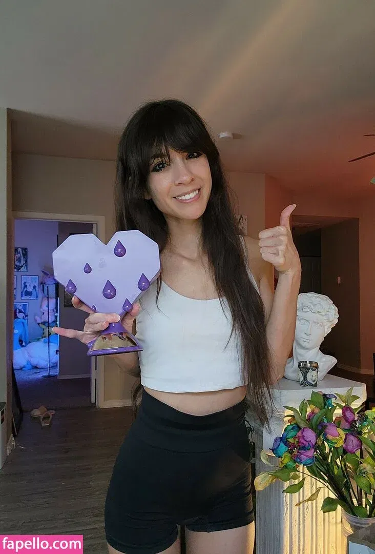 MaryMaybe Onlyfans Photo Gallery 