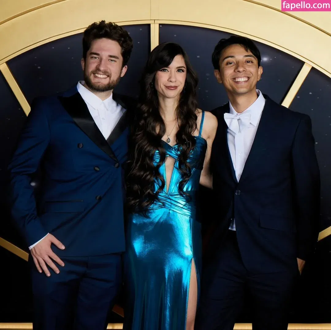 MaryMaybe Onlyfans Photo Gallery 