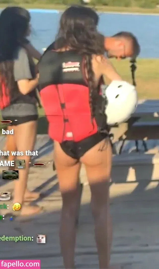 MaryMaybe Onlyfans Photo Gallery 