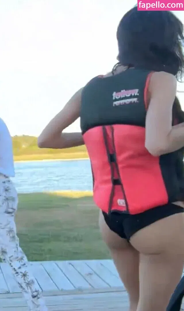 MaryMaybe Onlyfans Photo Gallery 