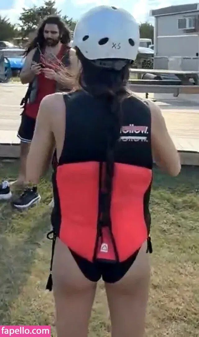 MaryMaybe Onlyfans Photo Gallery 