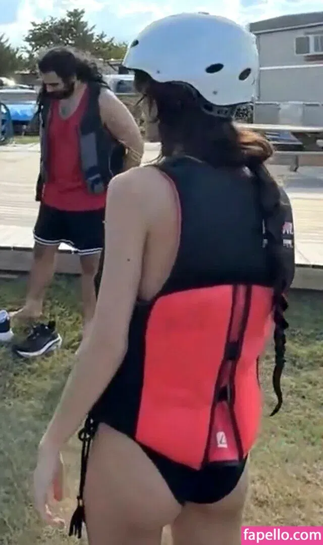 MaryMaybe Onlyfans Photo Gallery 