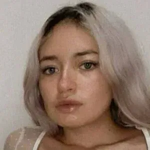 fridaroma Onlyfans Photo Gallery 