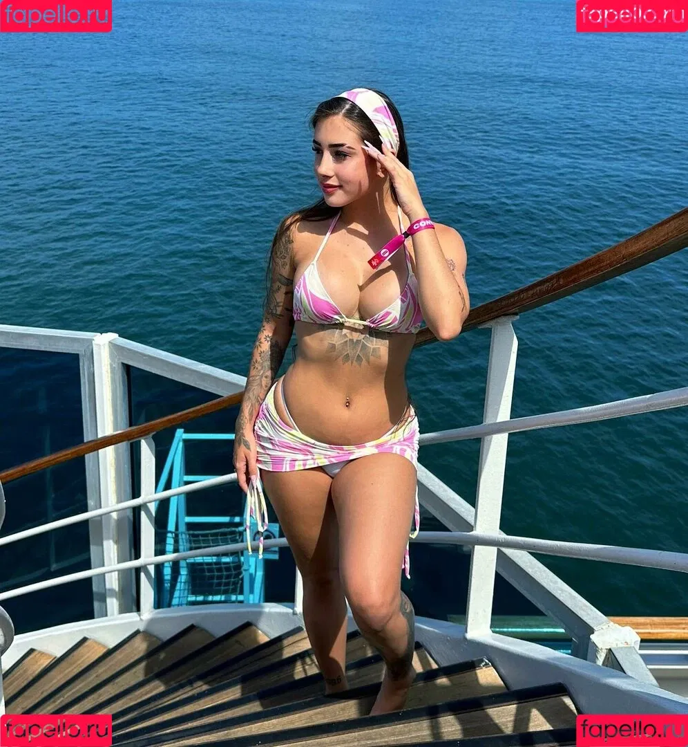 MC Julieta Onlyfans Photo Gallery 