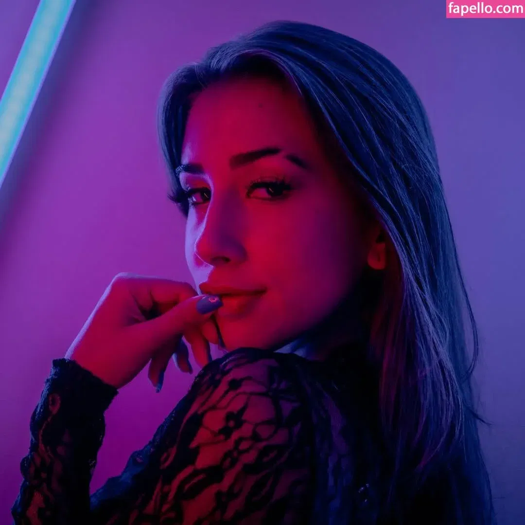 MC Julieta Onlyfans Photo Gallery 