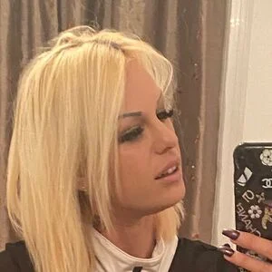 barbika000 Onlyfans Photo Gallery 