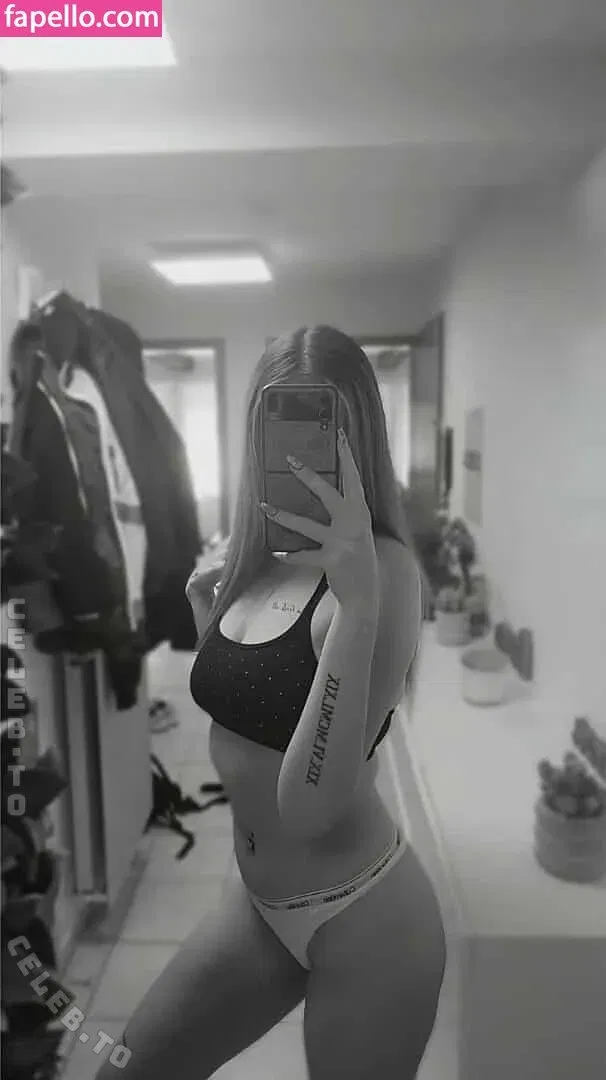 einfach_louise Onlyfans Photo Gallery 