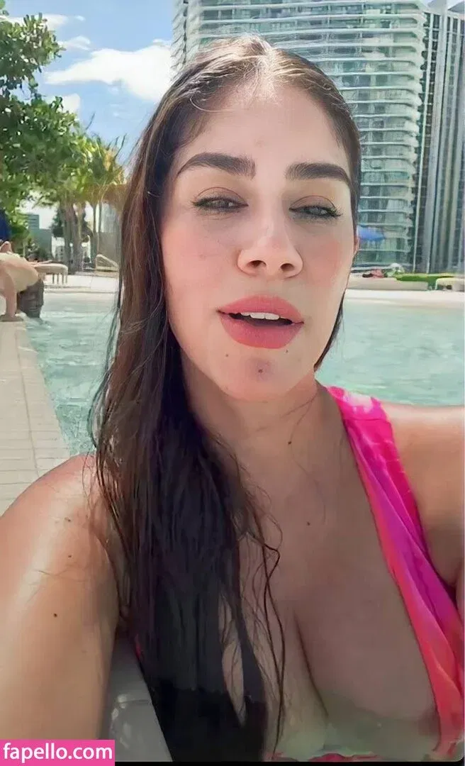 Sofia Yunes Onlyfans Photo Gallery 