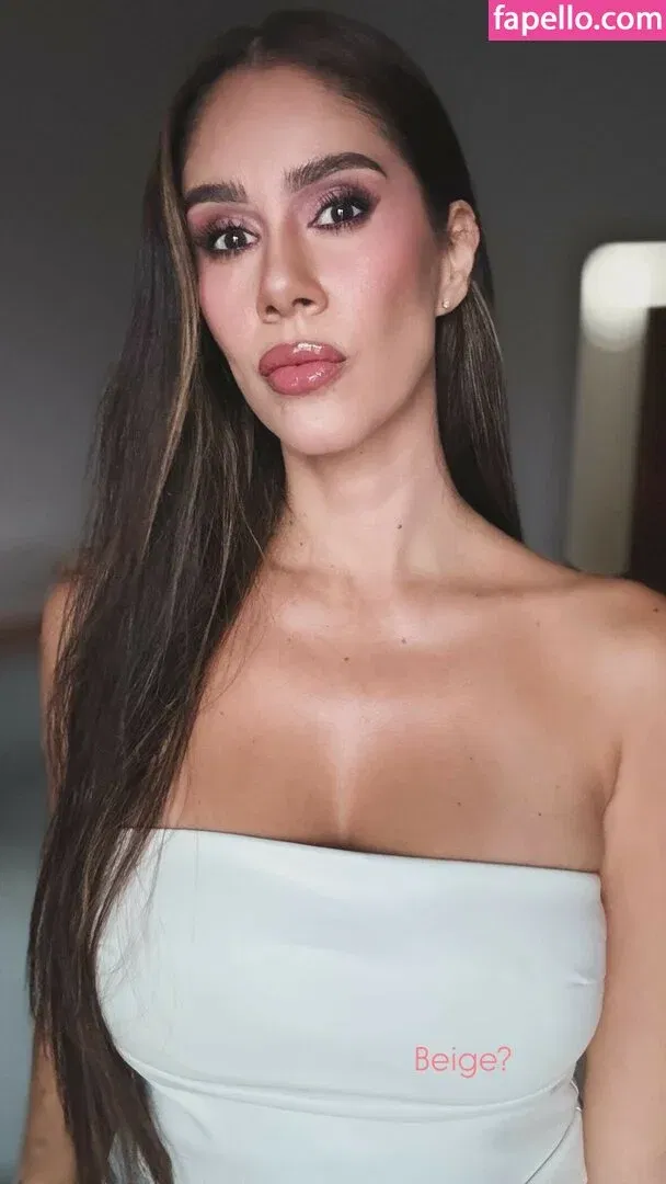 Sofia Yunes Onlyfans Photo Gallery 