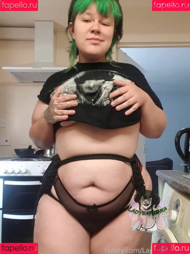Ladybatushka Onlyfans Photo Gallery 