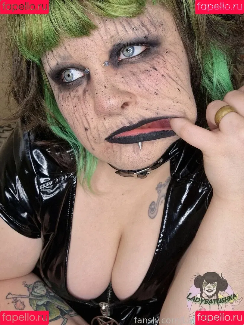 Ladybatushka Onlyfans Photo Gallery 