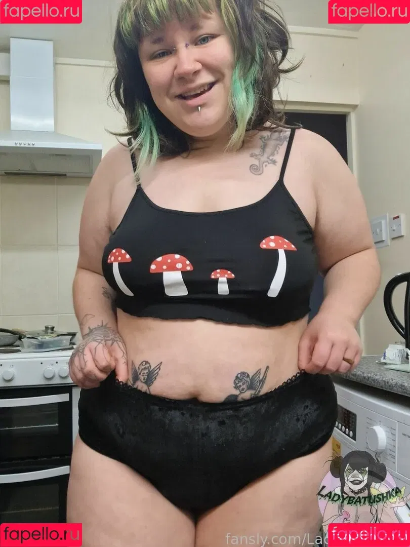 Ladybatushka Onlyfans Photo Gallery 